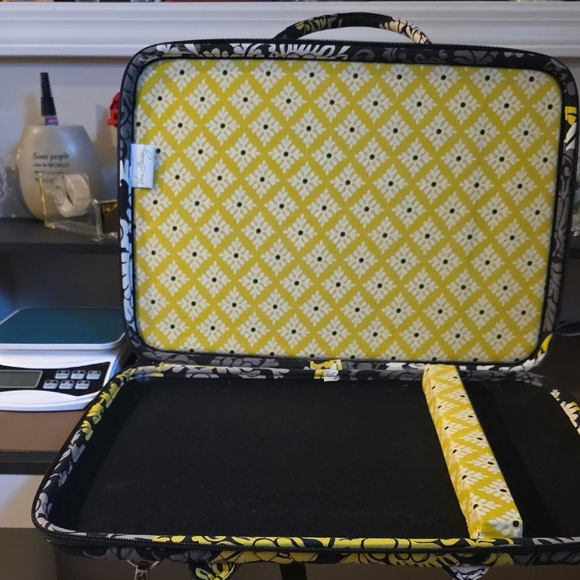 Vera Bradley Black and Yellow Floral Laptop Bag - Picture 3 of 4